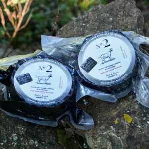 Queso de Cabra curado con Ceniza (550g aprox)